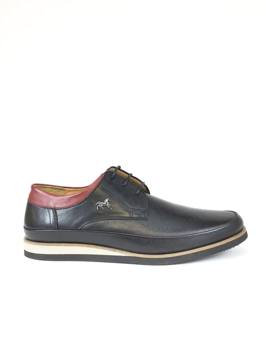 Moc Toe Derby Black